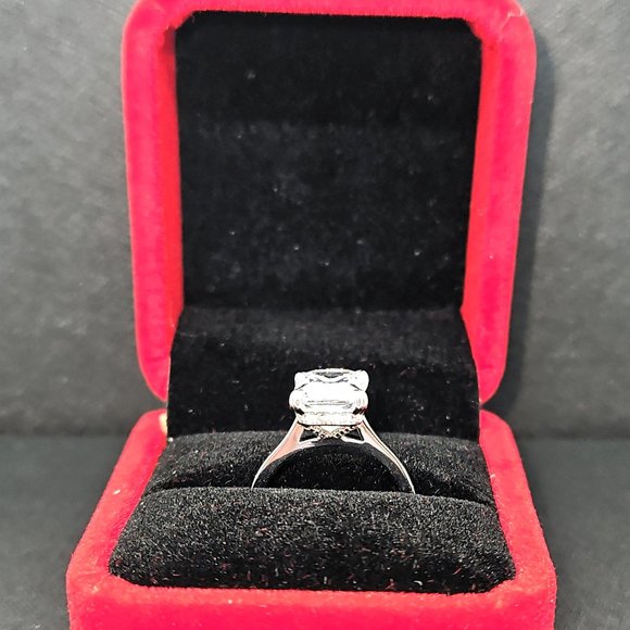 CGSRING  4 Carat Radiant Cut Solitaire Moissanite Ring Size 6.5 (NWOT) - Picture 5 of 13